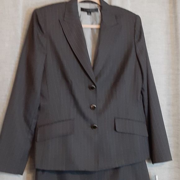 Anne Klein Grey Pin Stripe Skirt Suit - Picture 2 of 10
